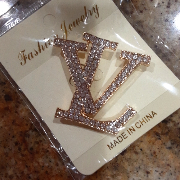 Fashion Pins & Brooches - Picture 6 of 10